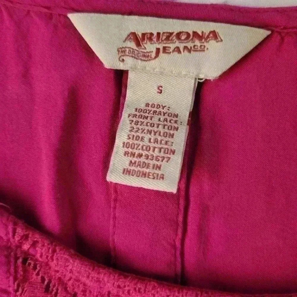 ARIZONA size small fuisha/pink crop top - Picture 2 of 4
